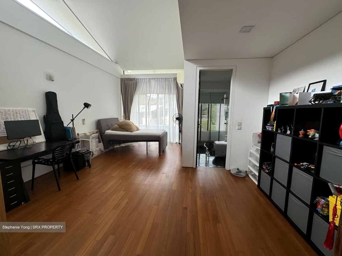 The Mondrian (D21), Semi-Detached #590339631